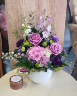 Hatbox Style Arrangement